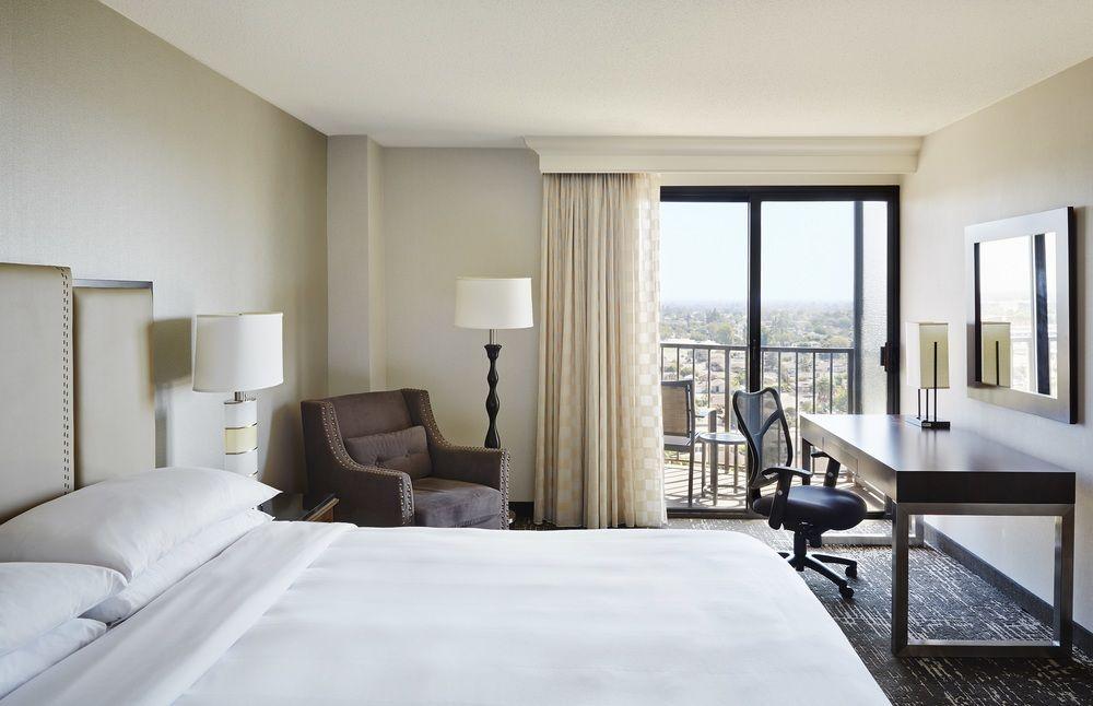 Anaheim Marriott Hotel Bagian luar foto
